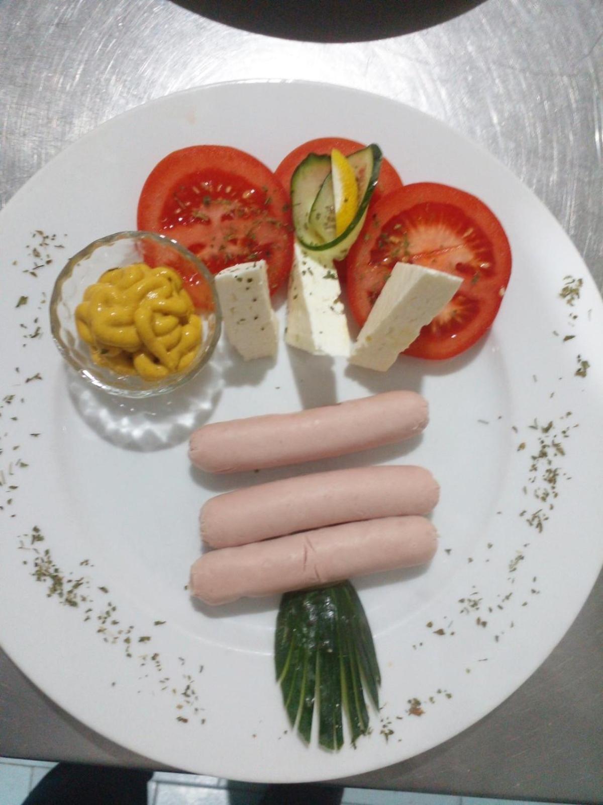 Restaurant & Apartments Jug ซูโตมอเร ภายนอก รูปภาพ