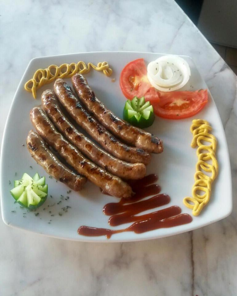 Restaurant & Apartments Jug ซูโตมอเร ภายนอก รูปภาพ