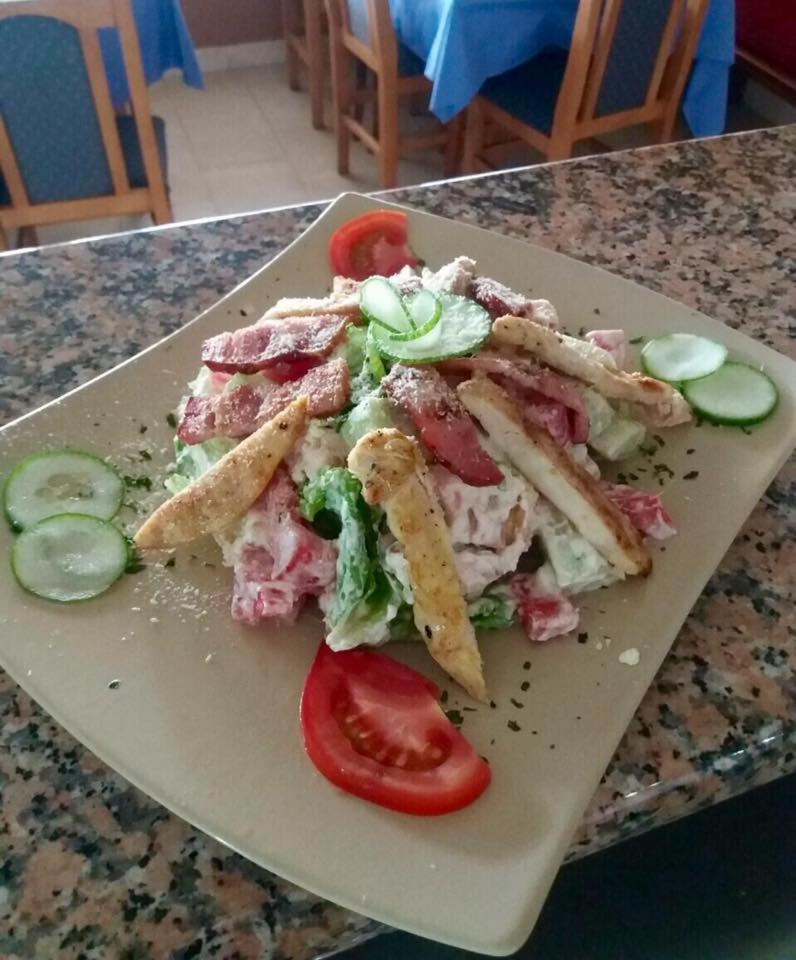 Restaurant & Apartments Jug ซูโตมอเร ภายนอก รูปภาพ